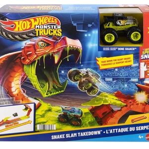 Hot Wheels Monster Trucks Toy Playset, Snake Slam Takedown Track Set Exclusive